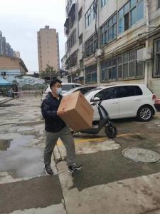 市文旅集團一線戰(zhàn)“疫”之：關(guān)鍵時刻站出來 就地轉(zhuǎn)化勇?lián)?/>
                            </div>
                        </div>
                      </div>
                      <div   id=